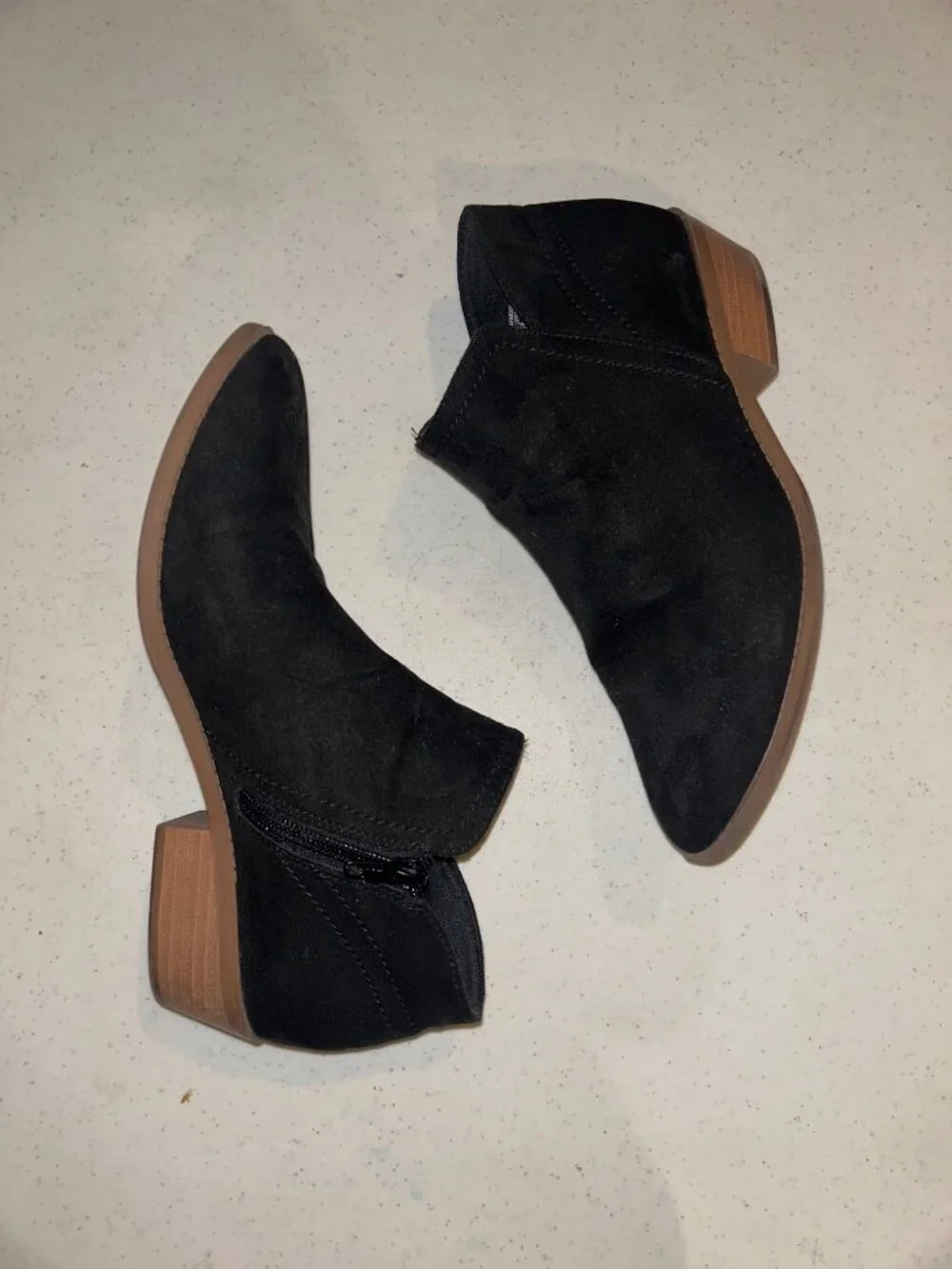 Time and Tru Black Faux Suede Ankle Boots